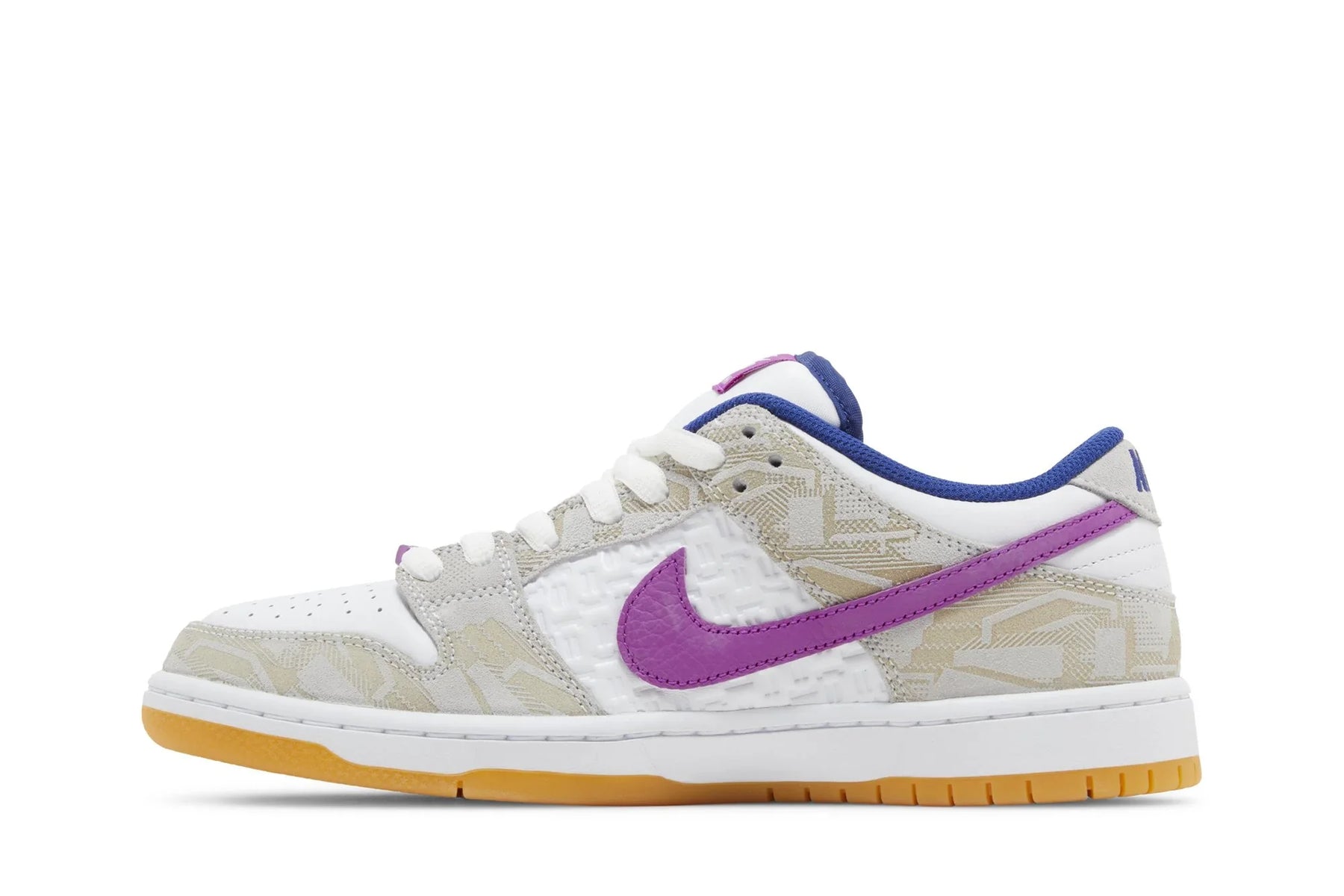 Nike Sb Dunk Low x Rayssa Leal Bege