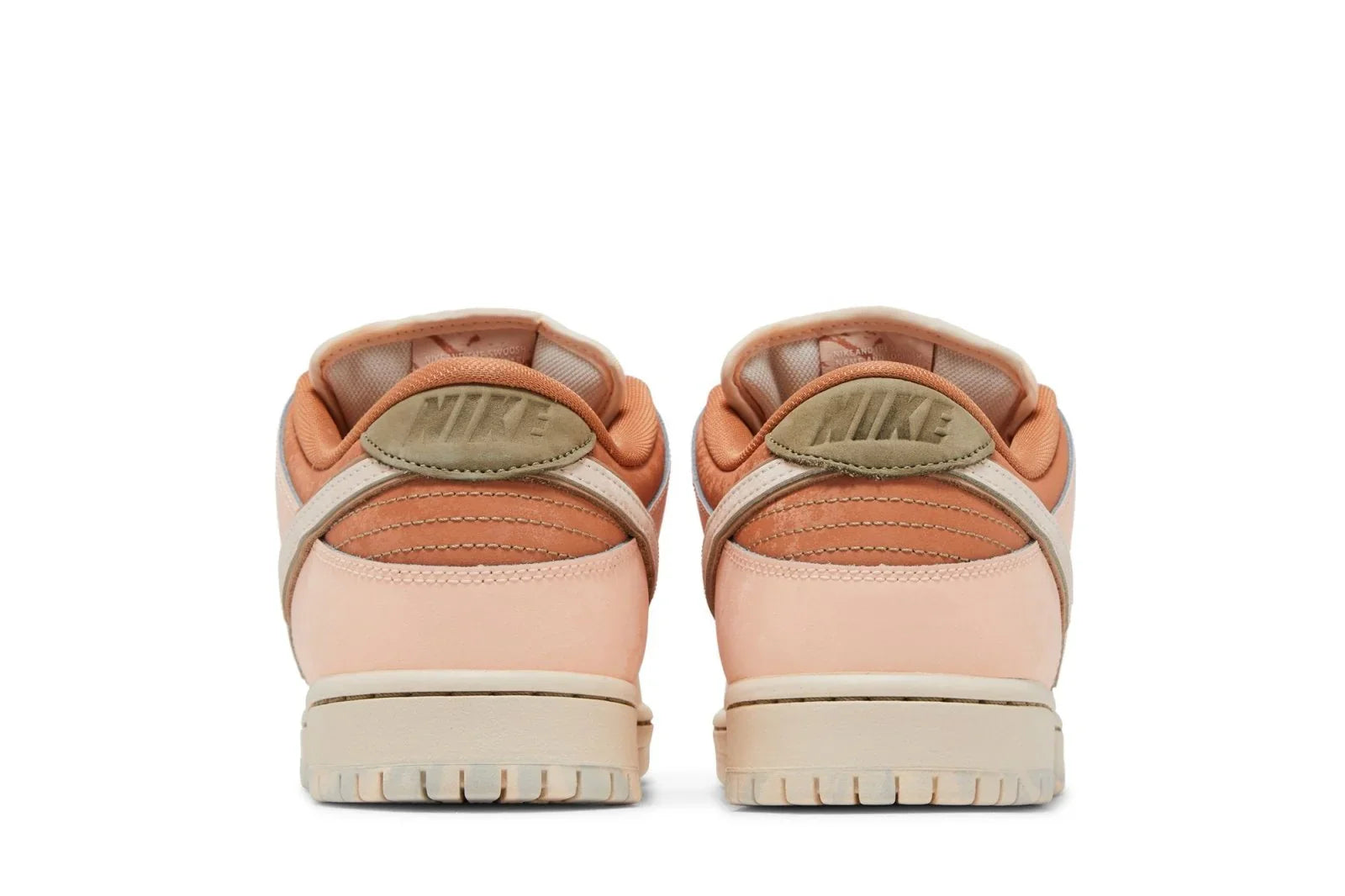 Nike Sb Dunk Low Trocadéro Gardens Marrom