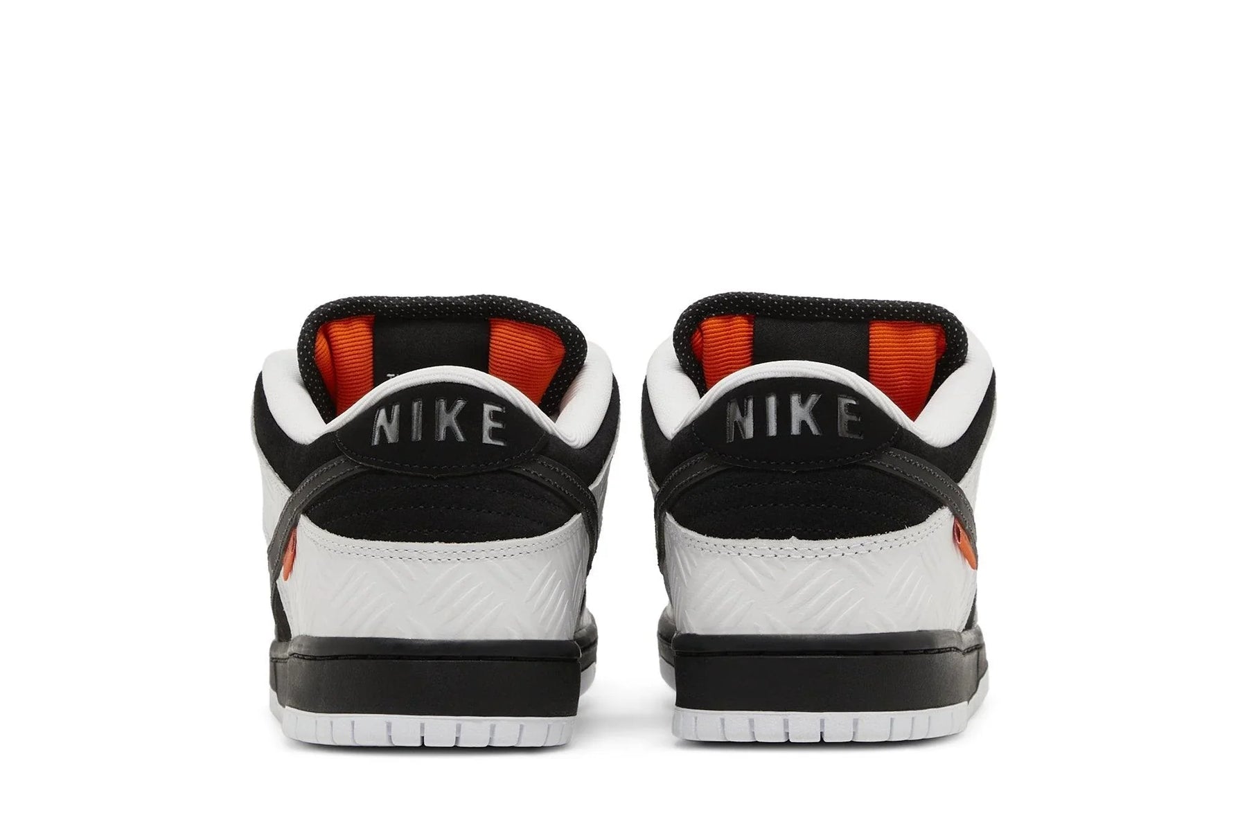 TIGHTBOOTH x Nike SB Dunk Low Pro Black White Preto