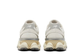 New Balance 9060 Sea Salt Concrete Branco