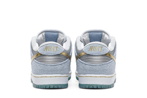 Sean Cliver x Dunk Low SB Holiday Special Azul